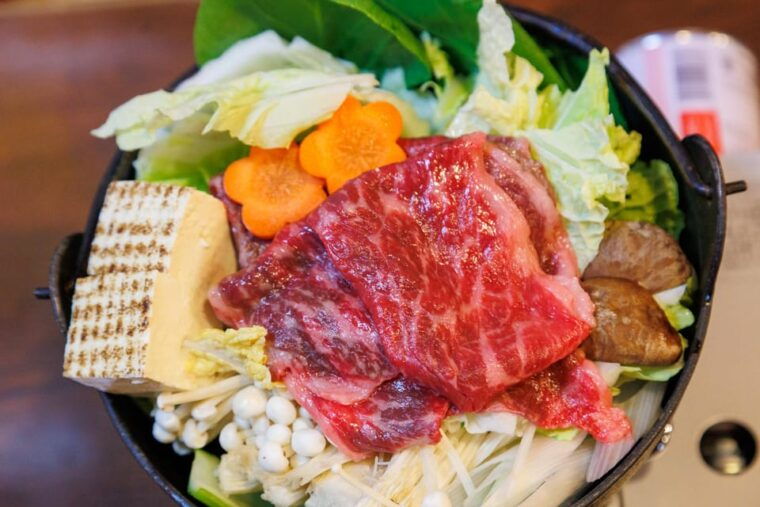 tokyo-quaint-restaurant-with-dining-and-cultural-experience