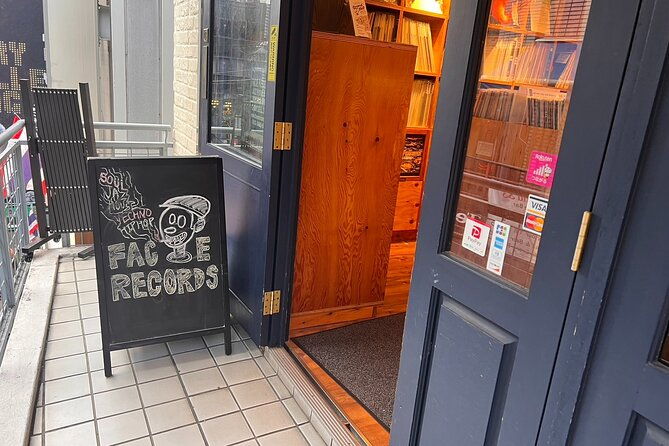 tokyo-record-shop-hopping-tour-find-your-likely-in-shibuya-2