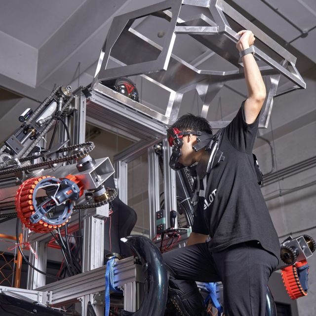 Tokyo: Robot Piloting Attraction Ticket - The Experience Itself: From Programming to Pilot