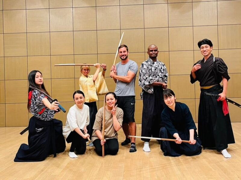 tokyo-samurai-experience-with-a-real-sword