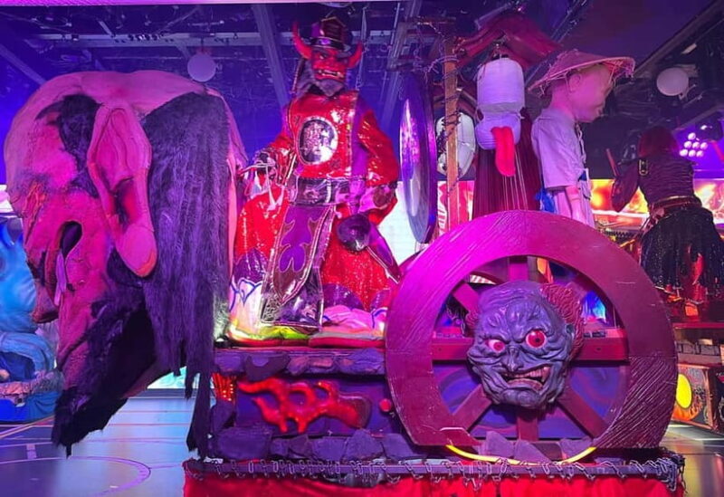 Tokyo: Samurai Restaurant Show Ticket with 2 Drinks - Key Points