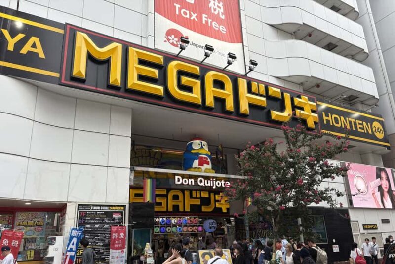 Tokyo: Shibuya Gachapon Hunt and Pop Culture Tour - Key Points