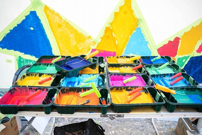 tokyo-shibuya-giant-mural-art-creation-workshop