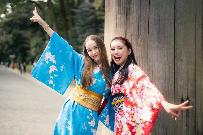 tokyo-shibuya-meiji-shrine-tour-in-kimono-english-friendly