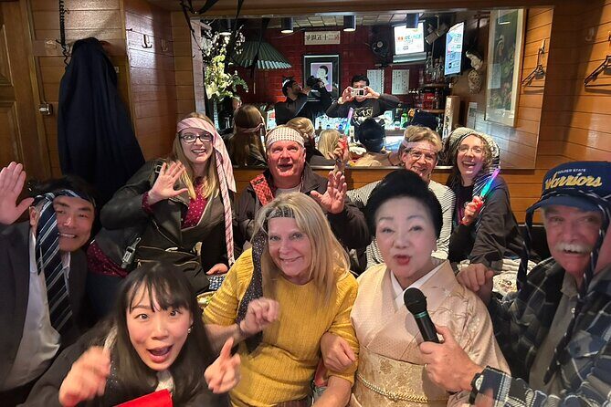 Tokyo Shinbashi Night Tour: Local Guide & Drinks at Snack Bars - Discover Tokyo’s Shinbashi by Night: A Local-Style Experience with Drinks & Hidden Gems