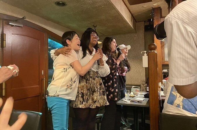 Tokyo Shinbashi Night Tour: Local Guide & Drinks at Snack Bars - FAQ