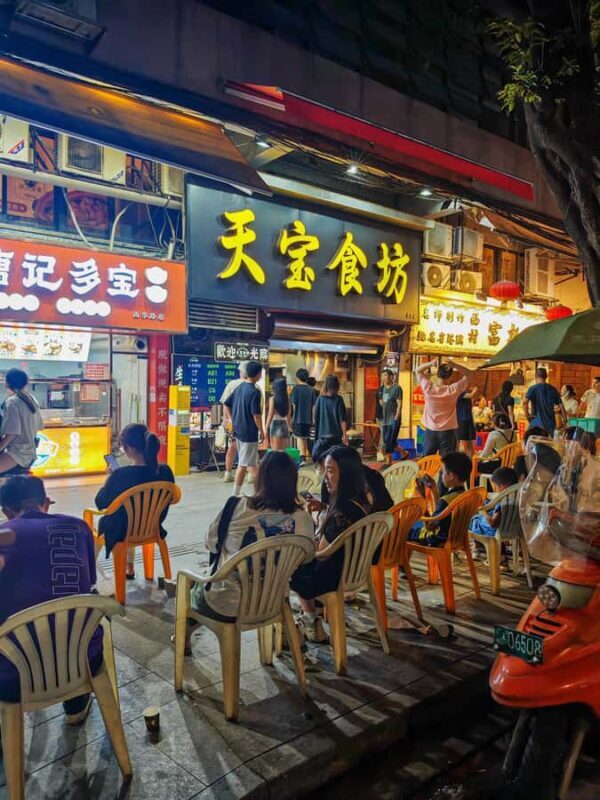 Tokyo: Shinjuku Back-Alley Food and Local Culture Tour - A Well-Rounded Look at the Shinjuku Back-Alley Experience