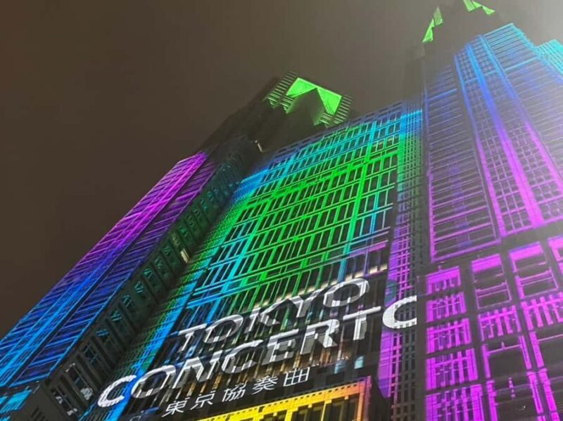 Tokyo: Shinjuku Private tour with a local University student - Authentic Experiences and Insider Tips