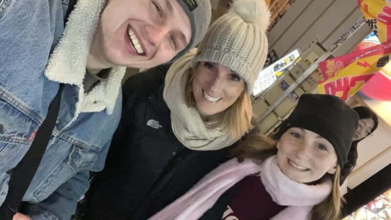 Tokyo Shinjuku : Private Walking Night Tour with Pachinko - Key Points