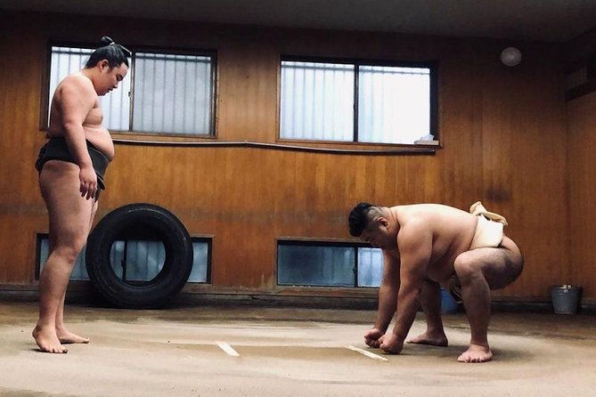 tokyo-sumo-morning-practice-in-ryogoku-photo-shoot-w-wrestlers