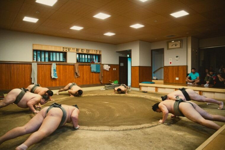 tokyo-sumo-morning-practice-tour-at-sumida-city
