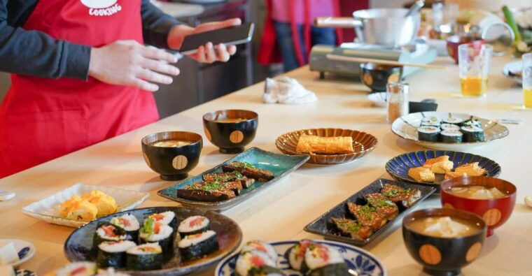 tokyo-sushi-cooking-class-with-sake-tasting