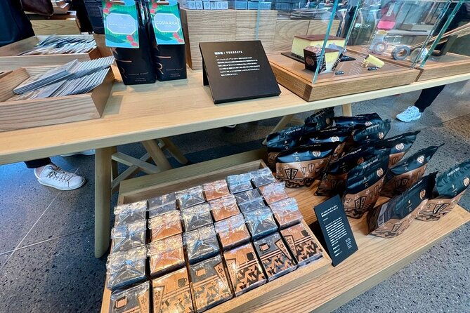 tokyo-taste-the-downtown-atmosphere-and-enjoy-japanese-culture