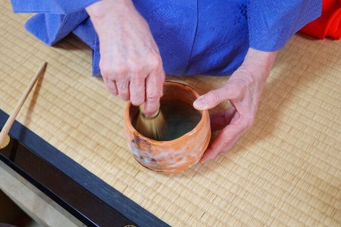 tokyo-tea-ceremony-class-at-a-traditional-tea-room-2