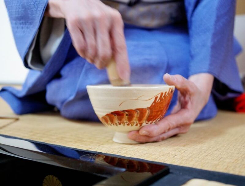 tokyo-tea-ceremony-class-at-a-traditional-tea-room