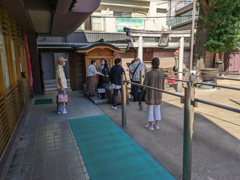 Tokyo: Temples and Rikugien Gardens Guided Walking Tour - Who Will Love This Tour?