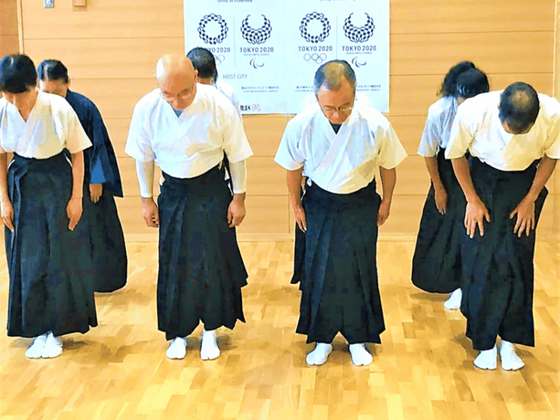 tokyo-the-only-genuine-japanese-archery-kyudo-experience