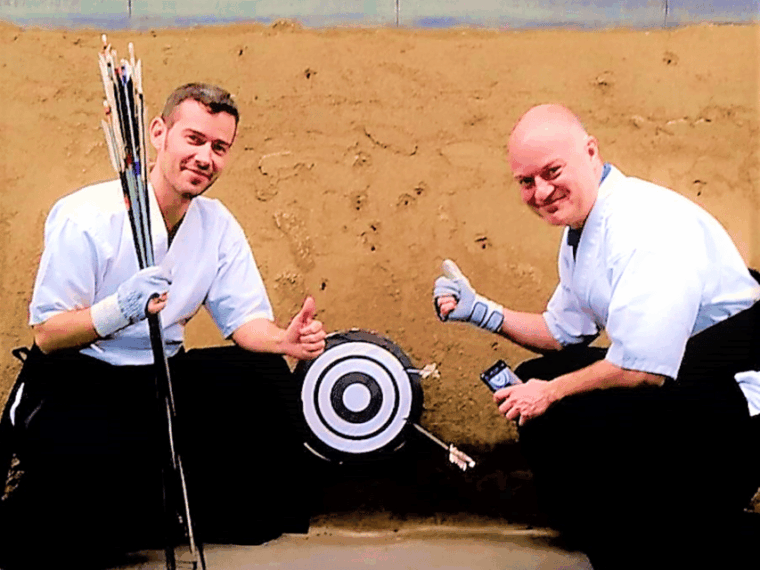 tokyo-the-only-genuine-japanese-archery-kyudo-experience