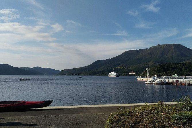 tokyo-to-hakone-private-and-personalized-day-trip-with-a-local