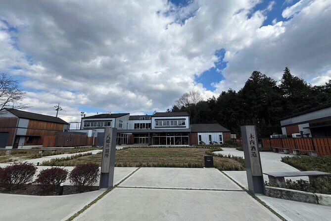 Tokyo to Ibaraki Tipsy Bar Bus Day Trip - An In-Depth Look at the Tokyo to Ibaraki Tipsy Bar Bus Day Trip