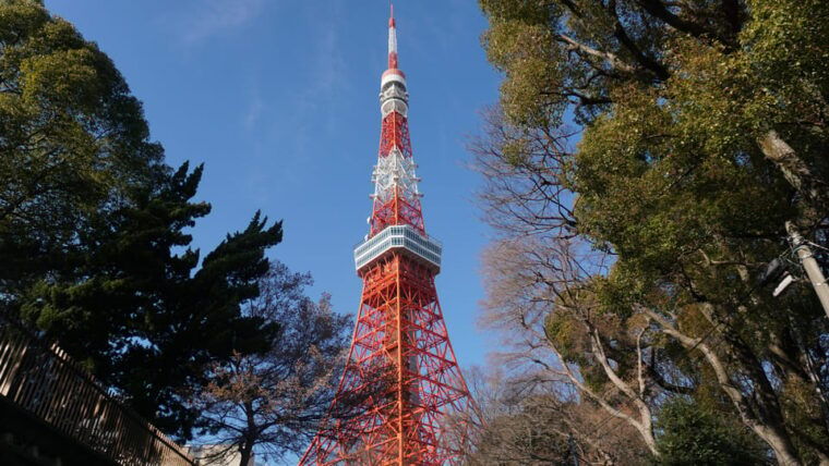 tokyo-top-3-hidden-tokyo-tower-photo-spots-and-local-shrine