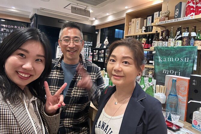 tokyo-tower-private-walking-tour-and-night-food-tour-600pm