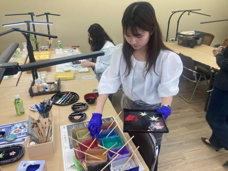 tokyo-traditional-japanese-art-makie-experience