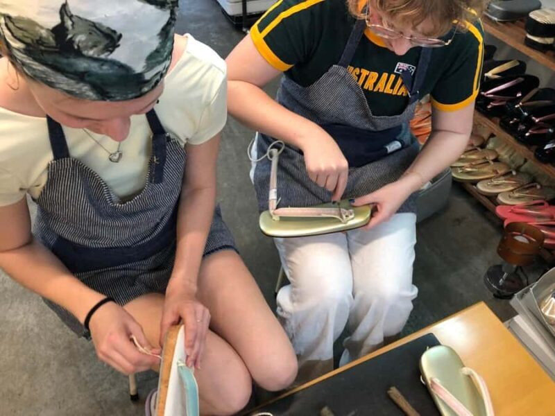 Tokyo: Traditional Zri Sandal Making Experience - Key Points
