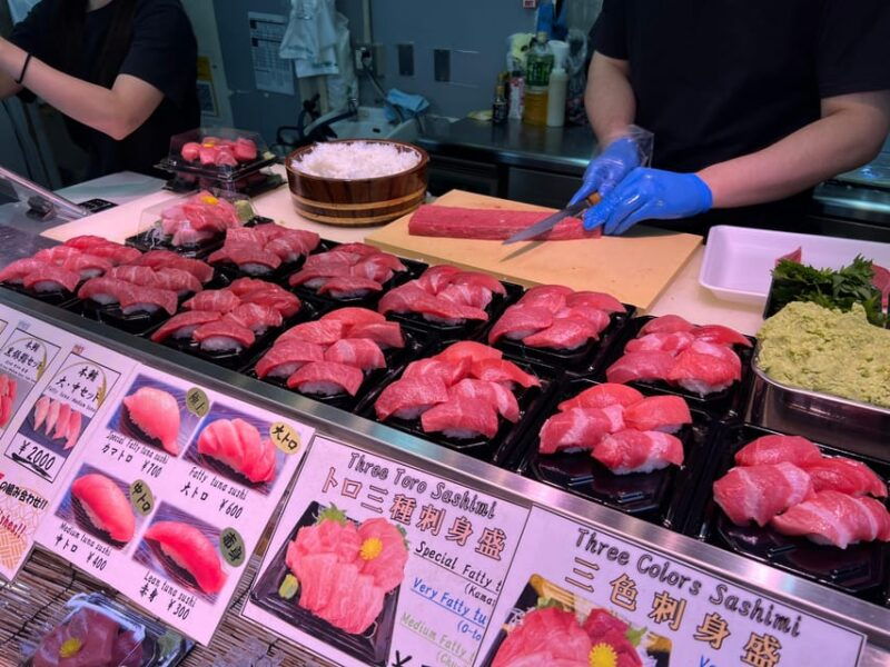 tokyo-tsukiji-fish-market-food-and-walking-tour-2