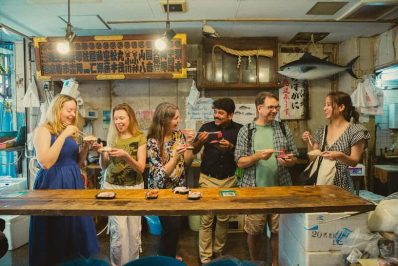 Tokyo : Tsukiji Fish Market Tour with Fresh Sashimi Tasting - Itinerary Breakdown: What to Expect