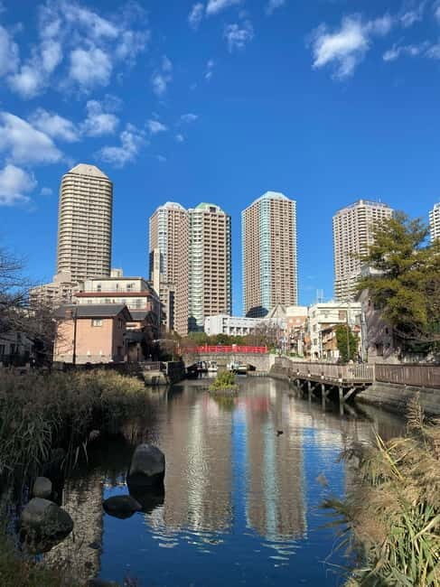 Tokyo: Tsukishima Walking Tour with Samurai Guide - Key Points