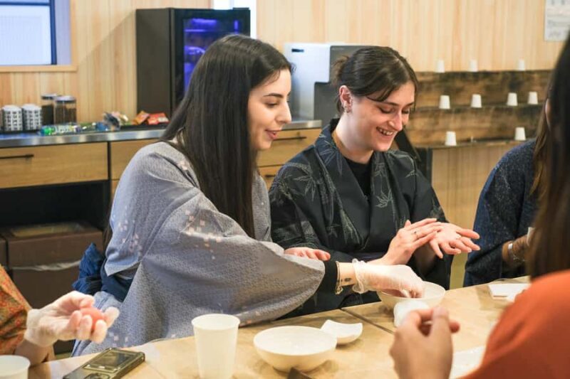 Tokyo: Waking You Up with Morning Matcha Shot - Key Points