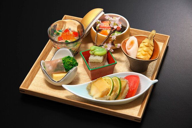tokyo-yakatabune-private-lunch-dinner-cruise