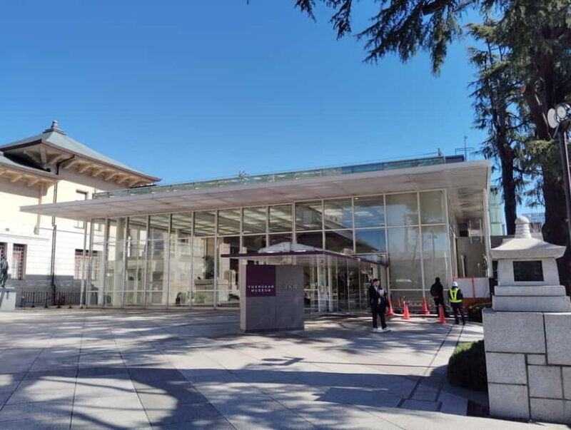 Tokyo: Yasukuni Shrine and Yushukan Museum Guided Tour - Detailed Experience Breakdown