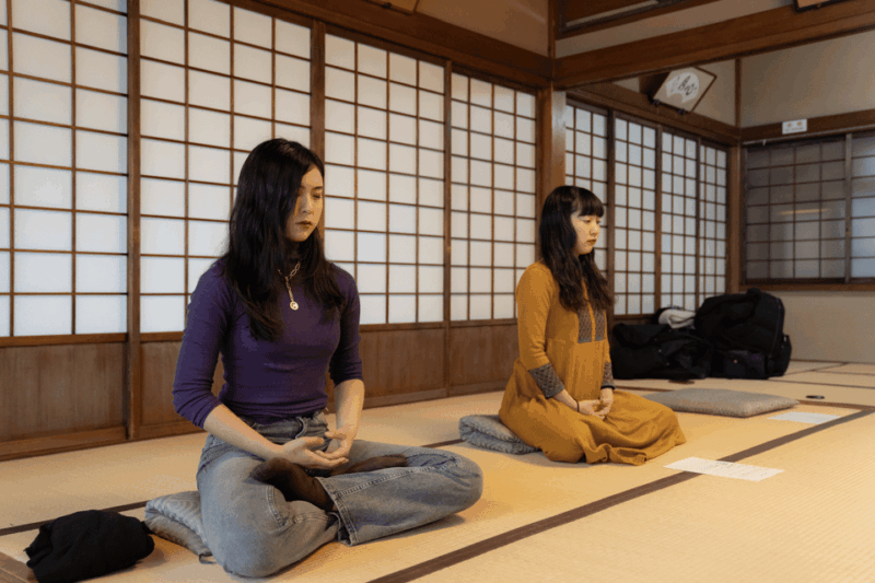 tokyo-zen-meditation-at-a-private-temple-with-a-monk