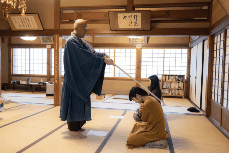 tokyo-zen-meditation-at-a-private-temple-with-a-monk