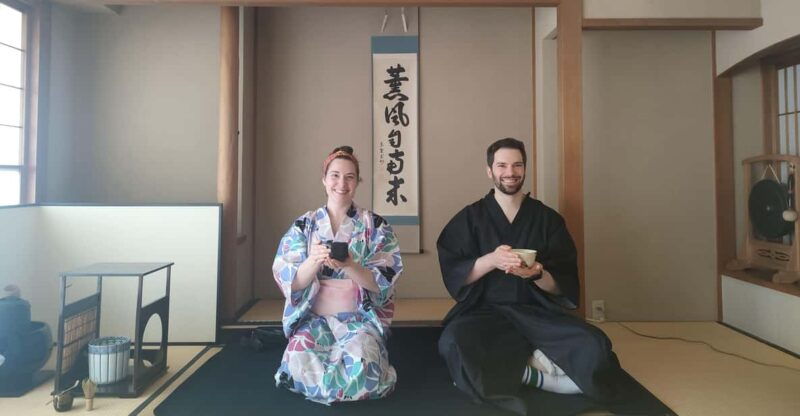 tokyolearn-from-an-expert-for-a-real-matcha-experience
