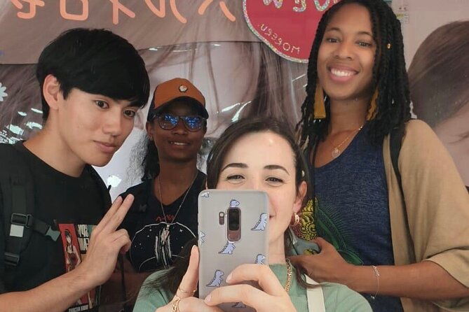 tokyos-bizarre-pub-hopping-tours-personalized-and-localized