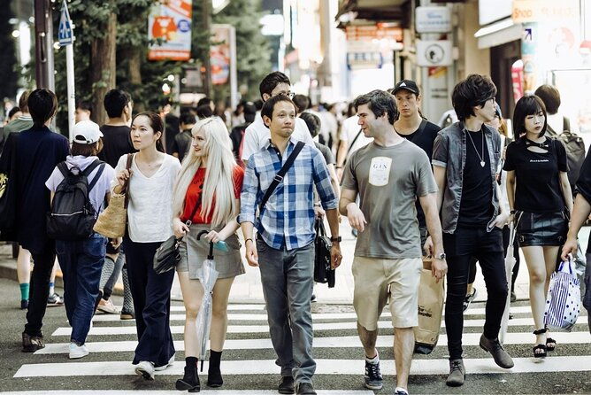 tokyos-unique-quirky-experience-with-a-local-private-custom