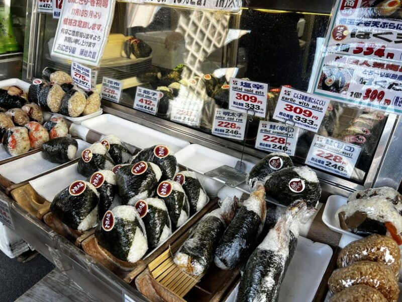 tokyotsukiji-fish-market-guided-food-culture-walking-tour