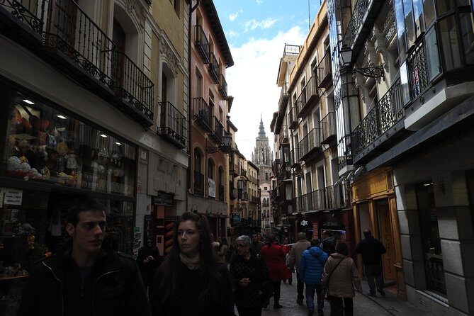 Toledo and Segovia Private Tour with Hotel Pick Up from Madrid - Who Should Consider This Tour?