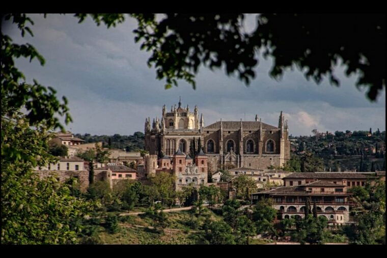 toledo-essential-monuments-alcazar-cathedral-synagogue