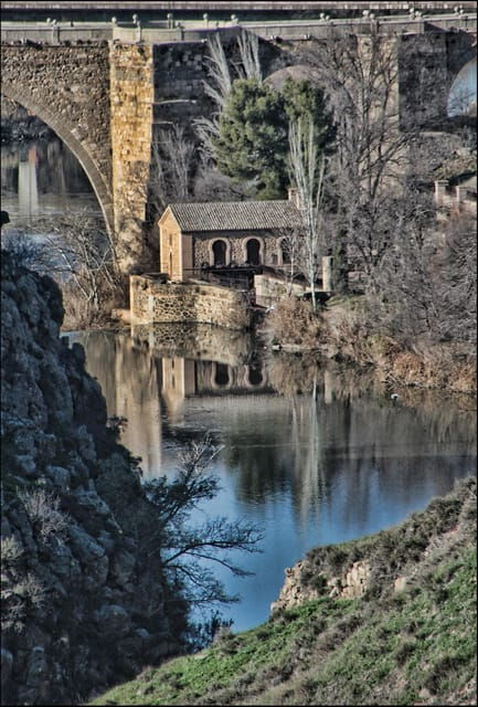 toledo-essential-monuments-alcazar-cathedral-synagogue