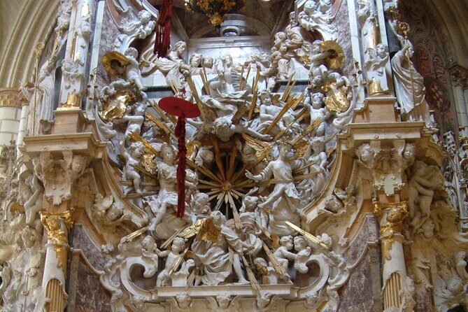 Toledo Essential: Private Visit with Official Guide and Tickets - Who Will Benefit Most?