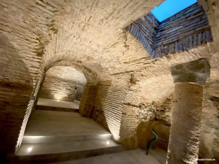 toledo-magical-the-original-night-route-mystery-curiosities-and-secrets
