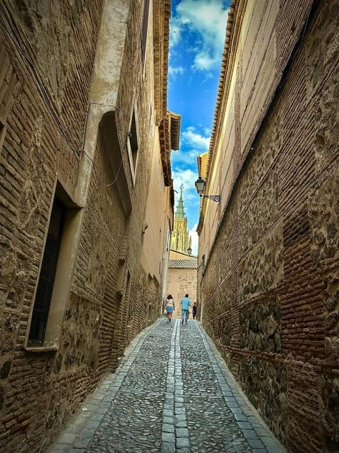 toledo-magical-the-original-night-route-mystery-curiosities-and-secrets