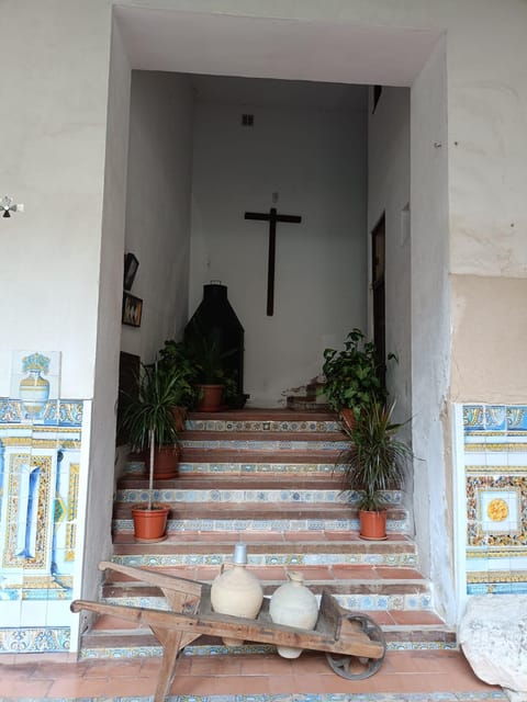 toledo-marzipan-convent-route-with-tasting-and-wine