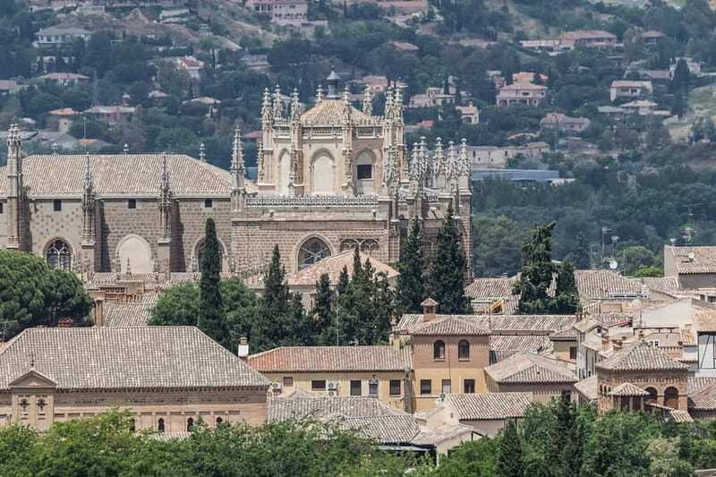 Toledo: Private Walking Tour with 7 Monument Tickets - An Overview of the Toledo Private Walking Tour