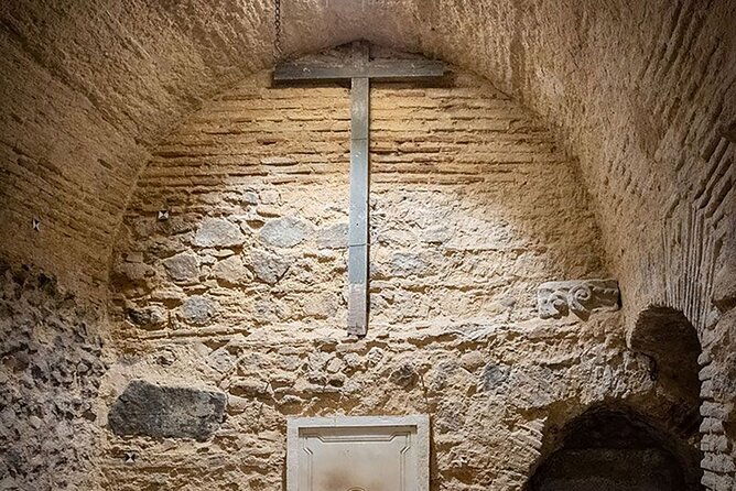 toledo-underground-tour-visit-thermae-and-private-basements