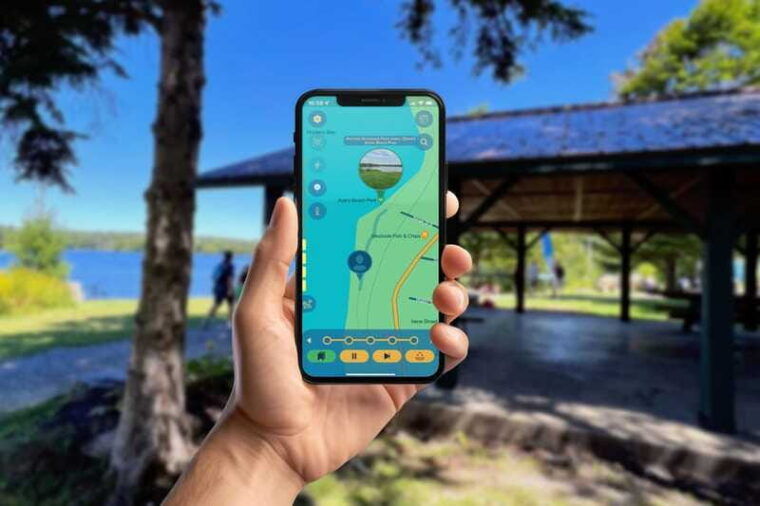 tom-thomson-mystery-walking-tour-with-smartphone-app